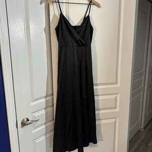 NWT - NEWSHOWS - Black Satiny Chemise Dress - Size Small